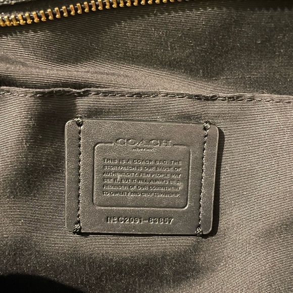 Coach Horse & Carriage Black Tote - Picture 9 of 9